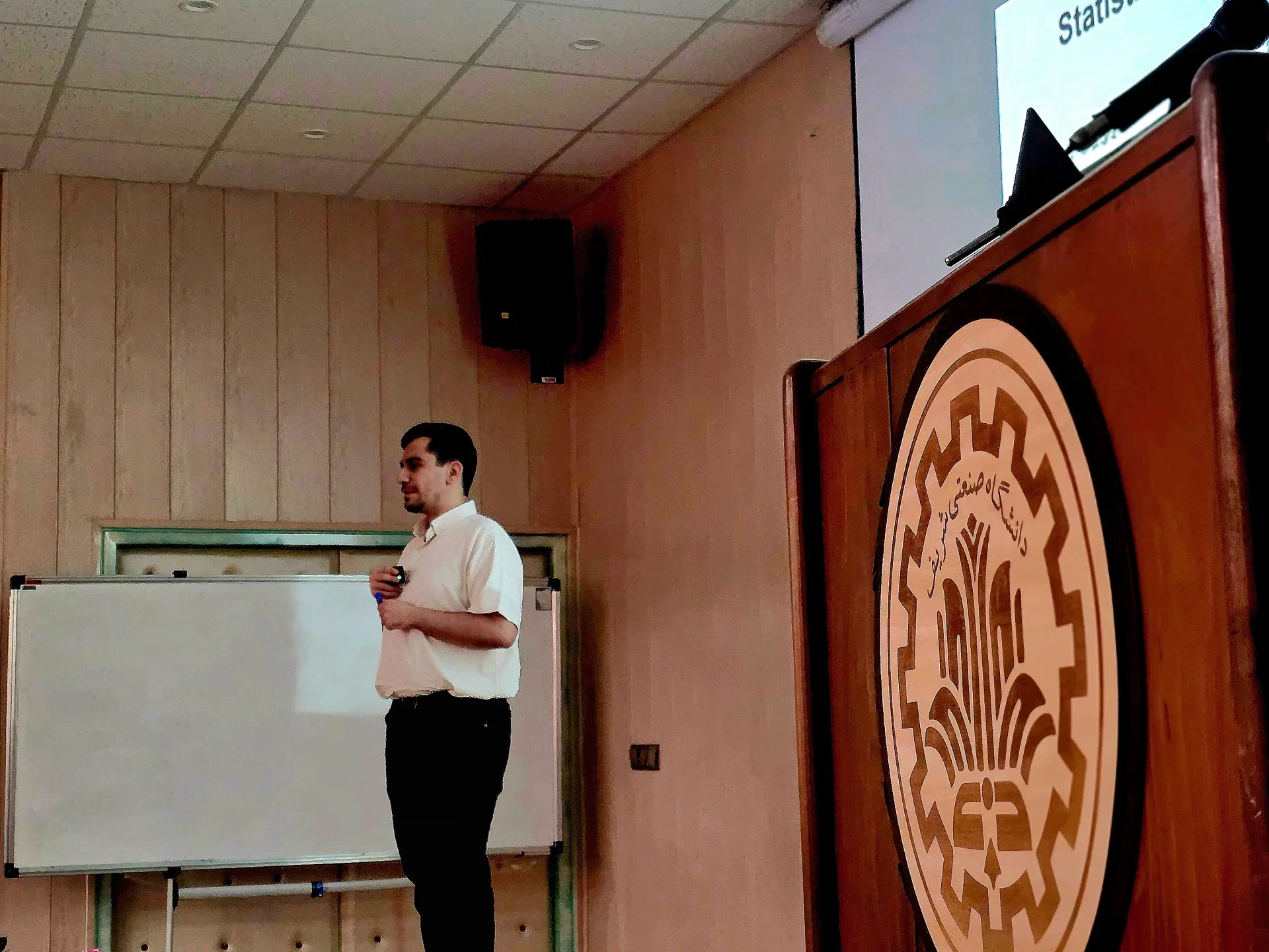 کارگاه آشنایی با مفهوم الگوریتم_ها در بیوانفورماتیک1